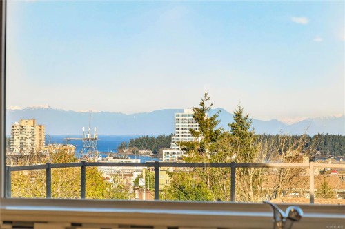 352 Kennedy St, Nanaimo, BC 