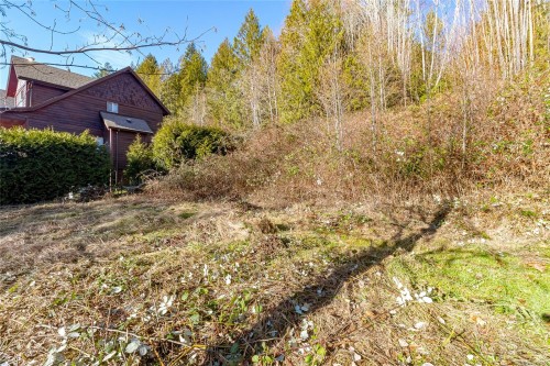 295 North Shore Rd West, Lake Cowichan, BC 