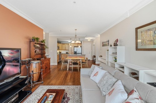 2205-44 Anderton Ave, Courtenay, BC - Indoor Photo Showing Living Room
