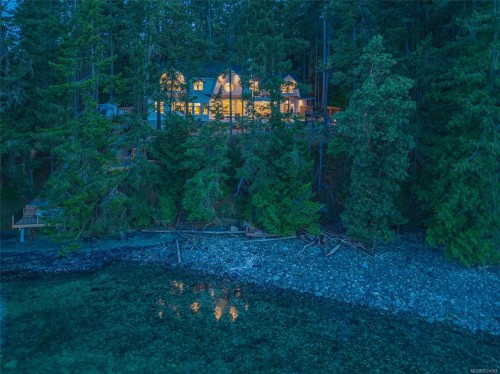 3973 Cove Rd, Ladysmith, BC 