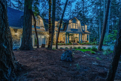 3973 Cove Rd, Ladysmith, BC 