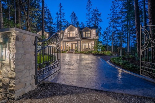 3973 Cove Rd, Ladysmith, BC 