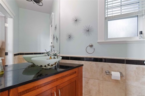 1287 Eston Pl, Langford, BC 