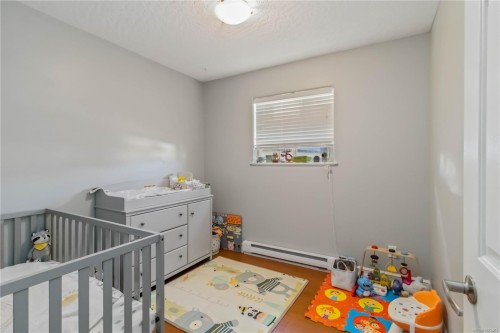 2562 Wentwich Rd, Langford, BC - Indoor Photo Showing Bedroom