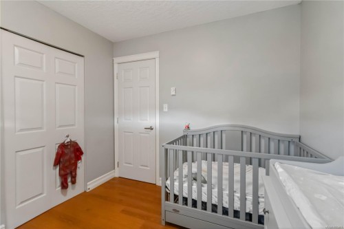 2562 Wentwich Rd, Langford, BC - Indoor Photo Showing Bedroom