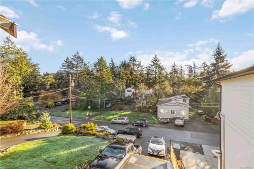 2562 Wentwich Rd, Langford, BC - Outdoor