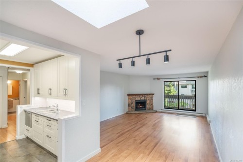 305-363 Morison Ave, Parksville, BC - Indoor With Fireplace