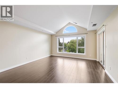 1045 Sutherland Avenue Unit# 323  Kelowna, BC V1Y 5Y1