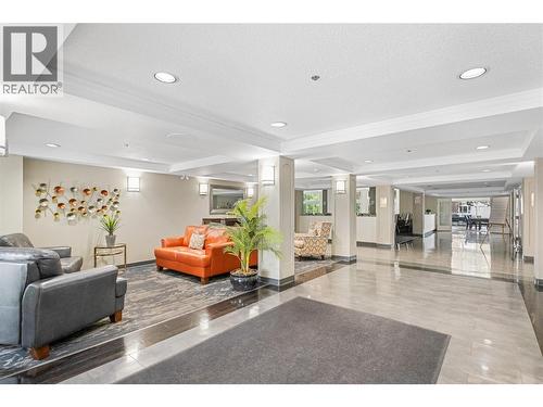 1045 Sutherland Avenue Unit# 323, Kelowna, BC - Indoor