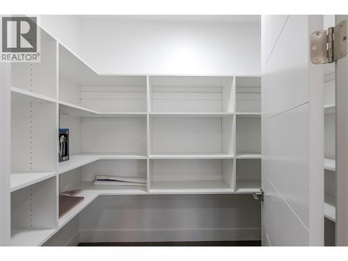 5586 Nixon Road, Summerland, BC - Indoor With Storage