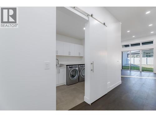 5586 Nixon Road, Summerland, BC - Indoor Photo Showing Laundry Room