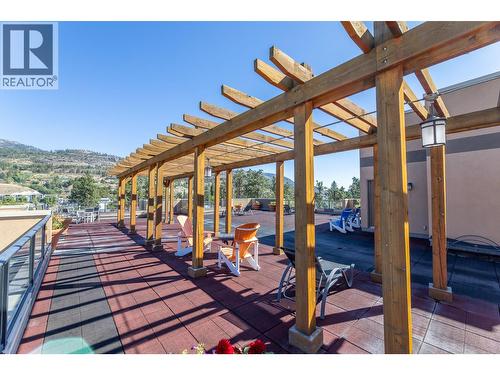 3589 Skaha Lake Road Unit# 204, Penticton, BC - Outdoor
