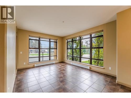 3589 Skaha Lake Road Unit# 204, Penticton, BC - Indoor Photo Showing Other Room