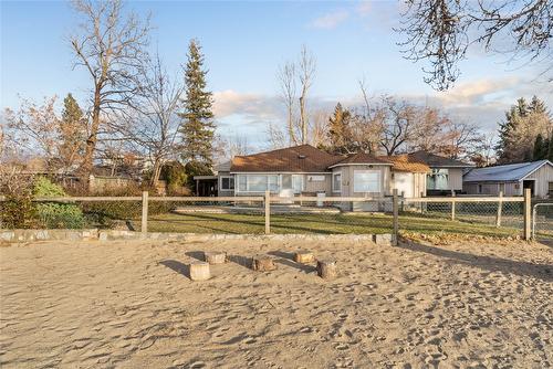 4164 Lakeshore Road, Kelowna, BC - Outdoor With Deck Patio Veranda