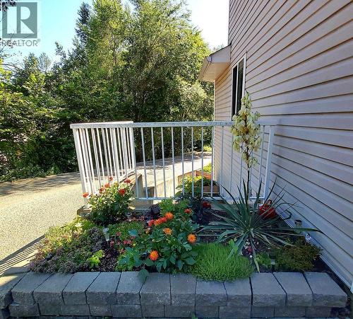 And even a little spot for a garden! - 4404 Pleasant Valley Road Unit# 6, Vernon, BC - Outdoor