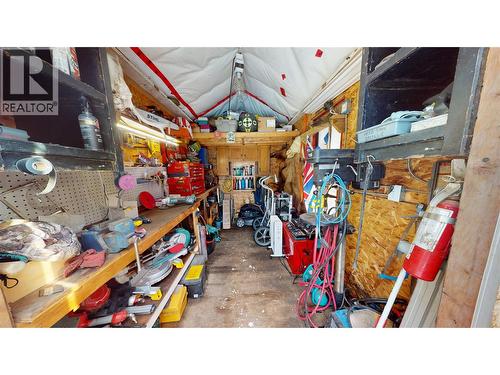 402A 6Th Avenue, Fernie, BC - Indoor