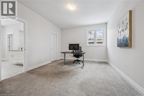 Office space with light colored carpet - 263 Chestnut Ridge, Waterloo, ON - Indoor
