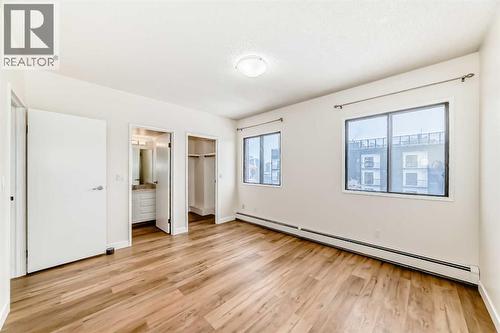 603, 330 15 Avenue Sw, Calgary, AB - Indoor Photo Showing Other Room