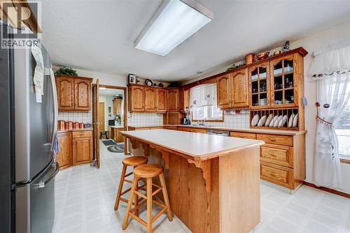 161078 Twp  132 Road, Vauxhall, AB - Indoor Photo Showing Kitchen