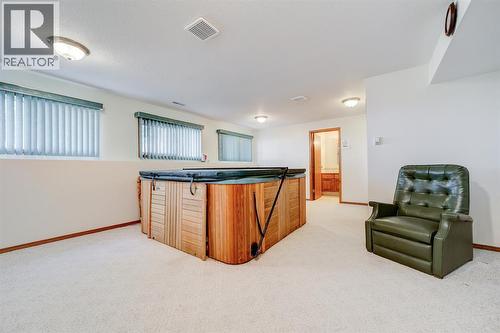 161078 Twp  132 Road, Vauxhall, AB - Indoor