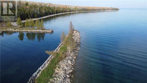 7 Sandy Point, Manitowaning, ON 