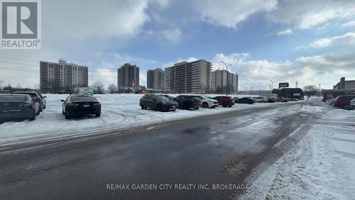 6 - 216-224 Glenridge Avenue, St. Catharines (Glendale/Glenridge), ON 