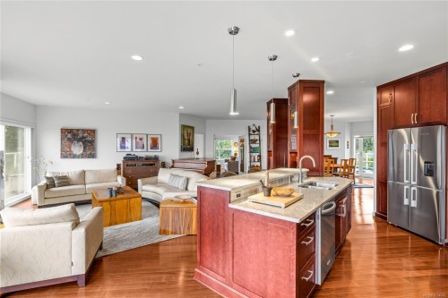 401-650 Prideaux St, Nanaimo, BC - Indoor