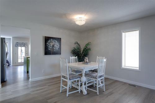192-2330 Butt Road, Westbank, BC - Indoor Photo Showing Dining Room