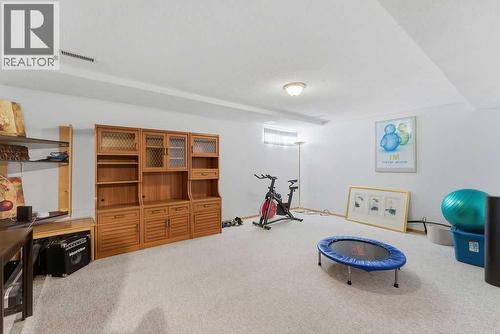 603 Citadel Terrace Nw, Calgary, AB - Indoor