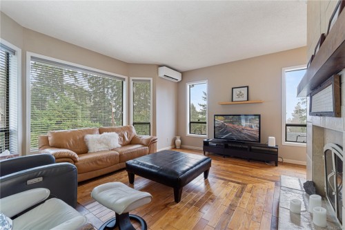 7496 Clark Cres, Lantzville, BC 