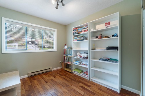 7496 Clark Cres, Lantzville, BC 