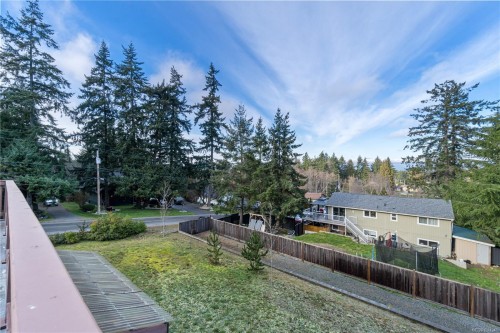 7496 Clark Cres, Lantzville, BC 