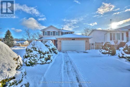 Double wide private driveway - 3722 Sussex Lane, Fort Erie (Black Creek), ON - Outdoor