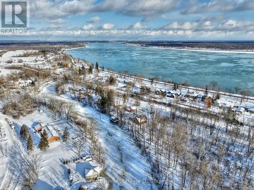 Walk to the Niagara Parkway - 3722 Sussex Lane, Fort Erie (Black Creek), ON - Outdoor With Body Of Water With View
