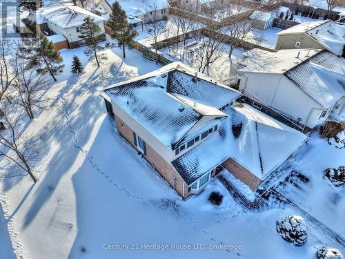 Welcome to 3722 Sussex Lane - 3722 Sussex Lane, Fort Erie (Black Creek), ON - Outdoor