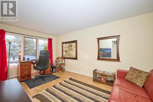 Bright and sunny sitting room - 3722 Sussex Lane, Fort Erie (Black Creek), ON - Indoor Photo Showing Office