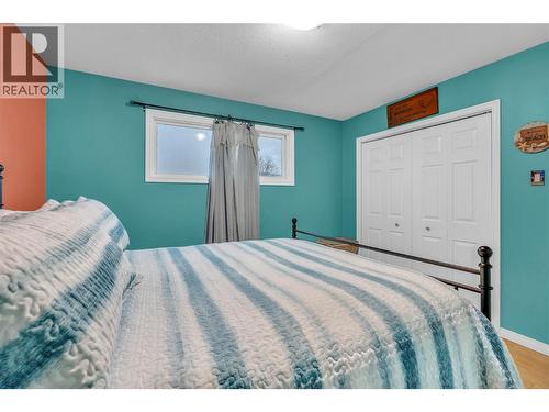 110 Hastings Place, Penticton, BC - Indoor Photo Showing Bedroom