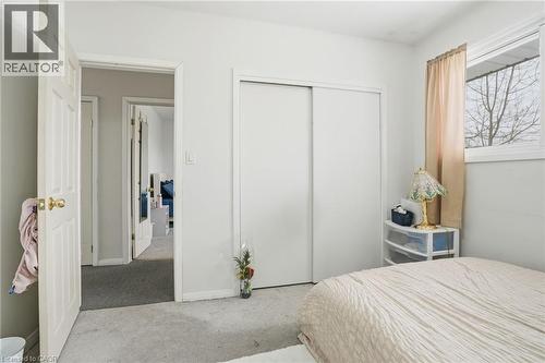 2 Vera Street, St. Catharines, ON - Indoor Photo Showing Bedroom