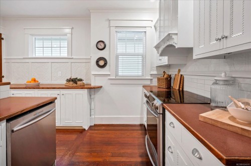 16 Irwin St, Nanaimo, BC 