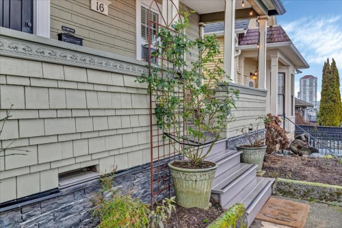 16 Irwin St, Nanaimo, BC 