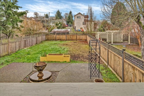 16 Irwin St, Nanaimo, BC 