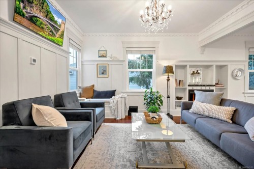 16 Irwin St, Nanaimo, BC 