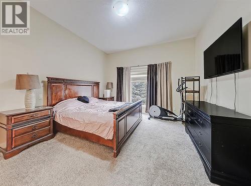 308 Lineham Acres Drive Nw, High River, AB - Indoor Photo Showing Bedroom