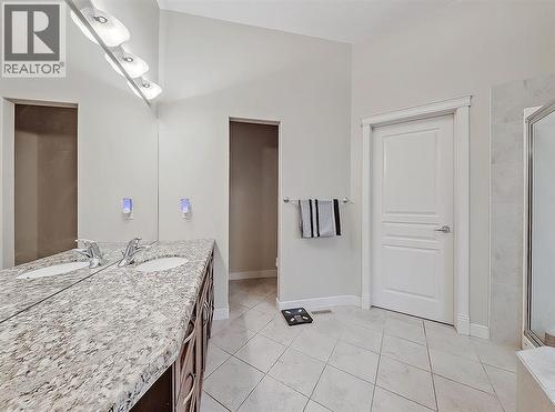 308 Lineham Acres Drive Nw, High River, AB - Indoor