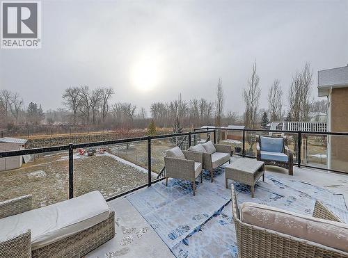 308 Lineham Acres Drive Nw, High River, AB - Outdoor