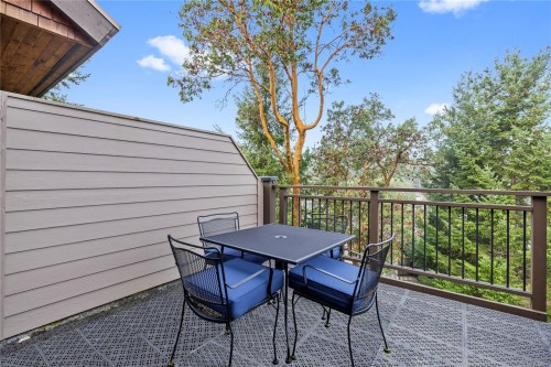 242-1175 Resort Dr, Parksville, BC - Outdoor With Deck Patio Veranda With Exterior