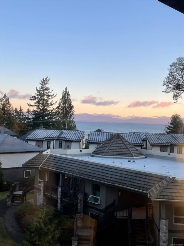 242-1175 Resort Dr, Parksville, BC - Outdoor