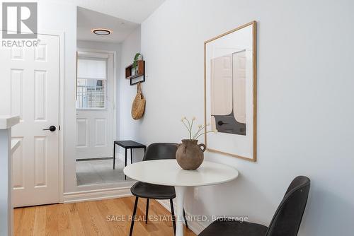 144 - 30 Merchant Lane, Toronto, ON - Indoor Photo Showing Kitchen With Upgraded Kitchen