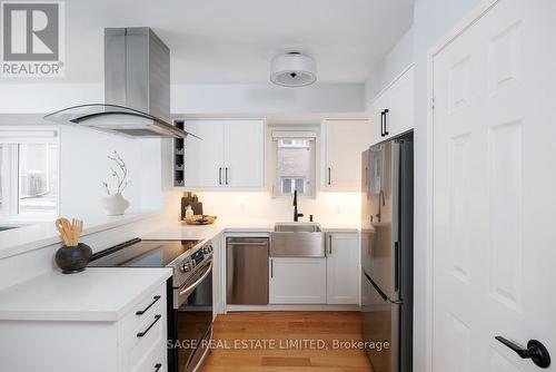 144 - 30 Merchant Lane, Toronto, ON - Indoor Photo Showing Kitchen With Upgraded Kitchen