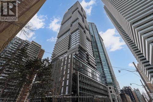 2206 - 55 Charles Street E, Toronto, ON - Outdoor With Facade